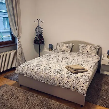 Appartement Klimt's Korner L Modern, Central, Lovely Bucarest